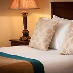 Hotel Meadow Court 4*