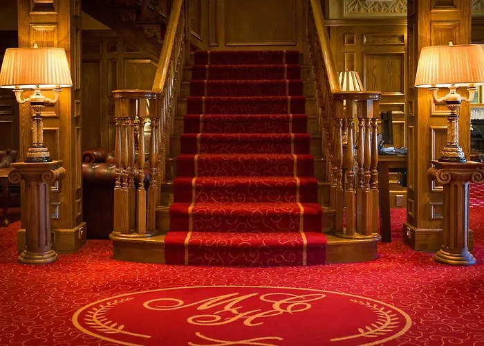 Meadow Court Hotell 4*