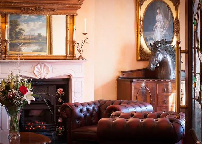 Meadow Court לאוראה